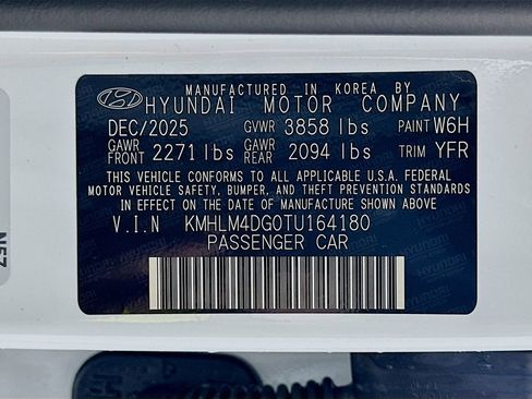 New 2026 Hyundai Elantra Sport image 22