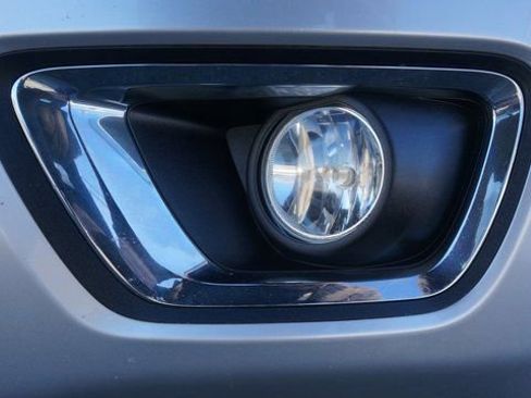 Used 2018 Chevrolet Colorado LT w/ LT Convenience Package image 93