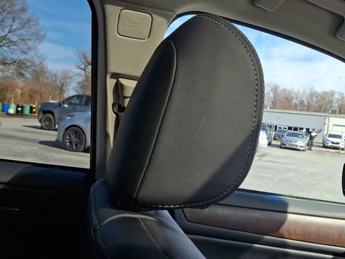 Used 2017 Subaru Outback 2.5i Limited image 13