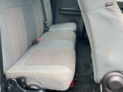 Used 2016 Ford F250 XL w/ Power Equipment Group image 41