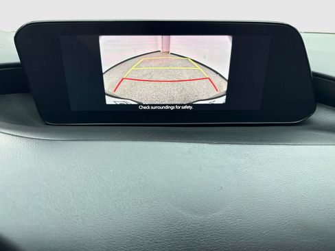 Used 2023 MAZDA MAZDA3 s FWD image 27