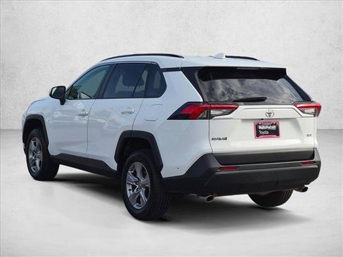 Used 2024 Toyota RAV4 XLE FWD image 8