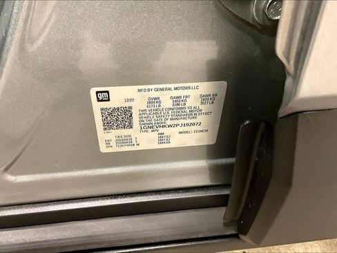 Used 2023 Chevrolet Traverse LT AWD/4WD image 19