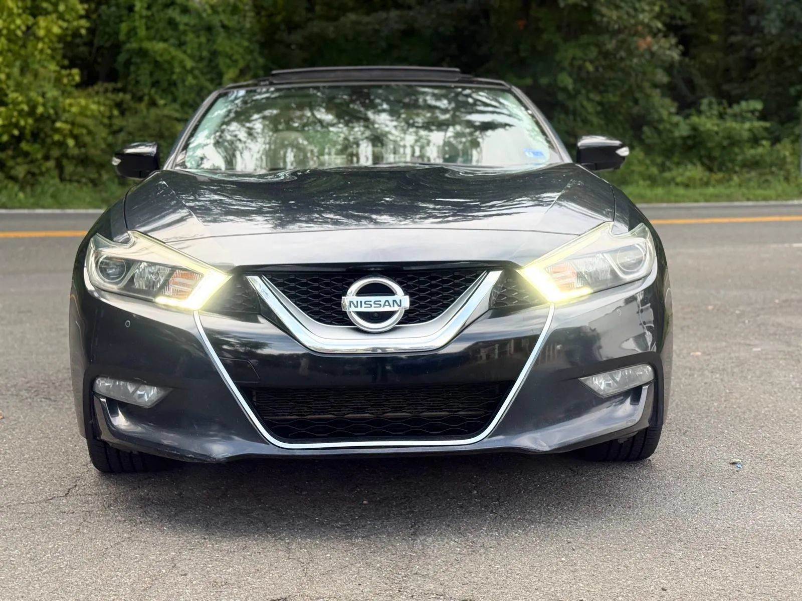 Used 2016 Nissan Maxima Platinum FWD image 2
