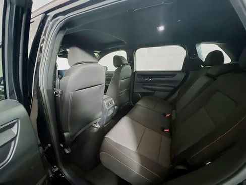Used 2025 Honda CR-V Sport image 21