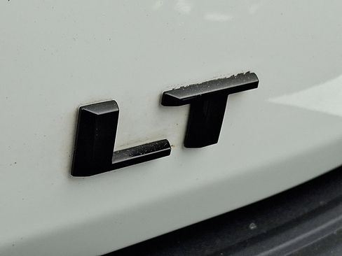 Used 2021 Chevrolet Tahoe LT image 35