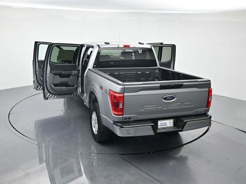 Used 2021 Ford F150 XLT image 42