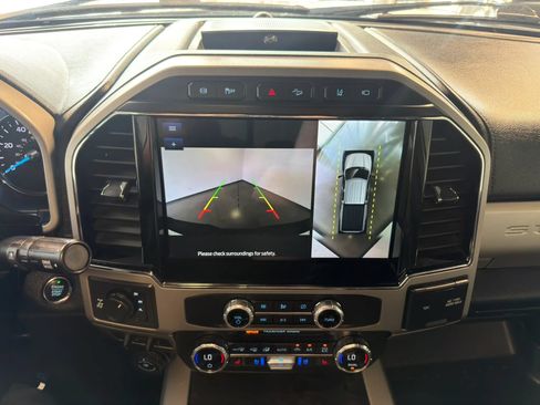 Used 2022 Ford F250 Lariat w/ Lariat Ultimate Package AWD/4WD image 16