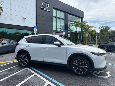 Certified 2023 MAZDA CX-5 AWD 2.5 S w/ Premium Plus Pkg image 3