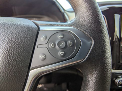 Used 2023 Chevrolet Traverse LS w/ LPO, Cargo Package AWD/4WD image 25