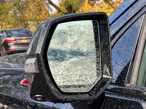 Used 2024 Chevrolet Tahoe Z71 w/ Z71 Off-Road Package image 56