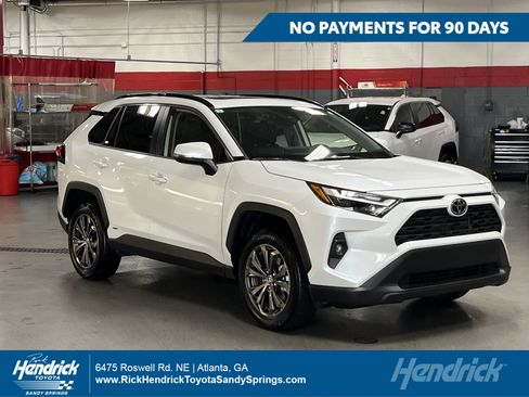 Used 2025 Toyota RAV4 XLE Premium AWD/4WD image 1
