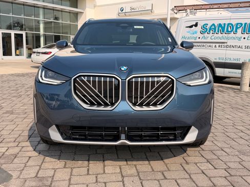 New 2026 BMW X3 xDrive30i w/ Premium Package AWD/4WD image 6