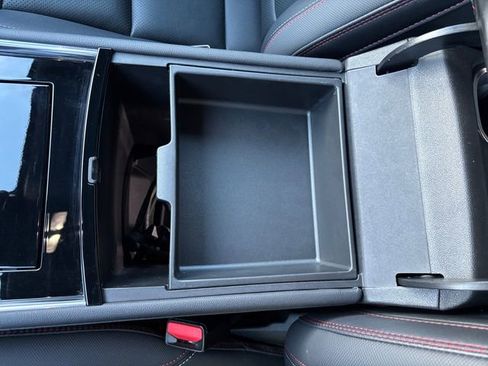 Used 2024 Chevrolet Traverse RS w/ LPO, Floor Liner Package AWD/4WD image 23