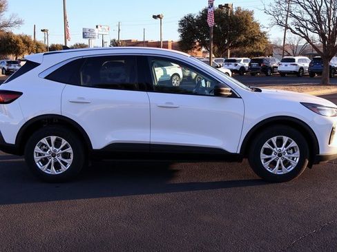 Certified 2023 Ford Escape Active image 10