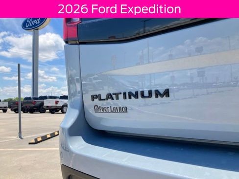 New 2026 Ford Expedition Platinum w/ Stealth Appearance Package AWD/4WD image 20