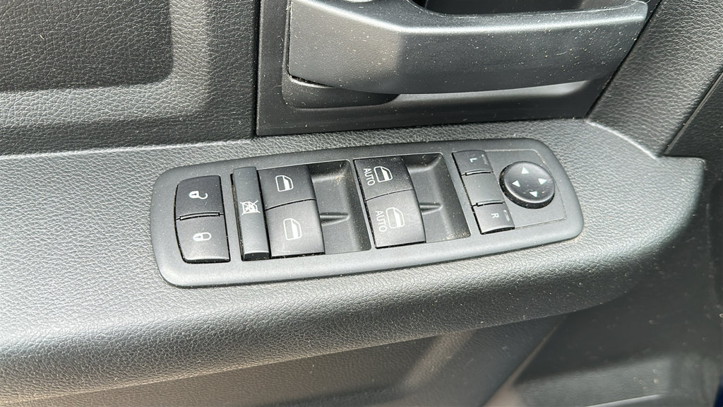 Used 2020 RAM 2500 Tradesman AWD/4WD image 13