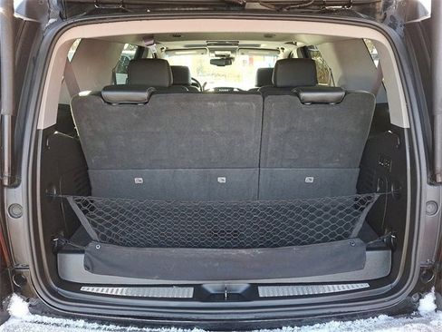 Used 2017 Chevrolet Tahoe LT w/ LT Signature Package image 33