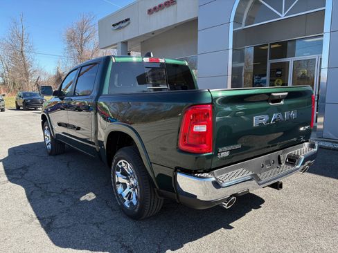 New 2026 RAM 1500 Big Horn AWD/4WD image 10