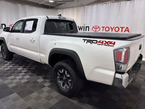 Used 2023 Toyota Tacoma TRD Off-Road image 4