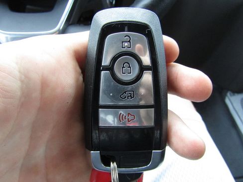 Used 2024 Ford E-Transit Low Roof image 41