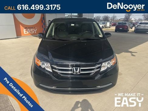 Used 2017 Honda Odyssey EX-L image 2