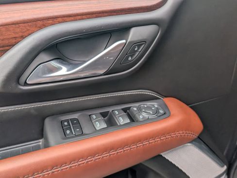 Certified 2024 GMC Yukon Denali Ultimate image 22