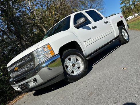 Used 2012 Chevrolet Silverado 1500 LT RWD image 3