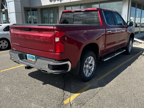Used 2019 Chevrolet Silverado 1500 LTZ w/ LTZ Premium Package AWD/4WD image 2