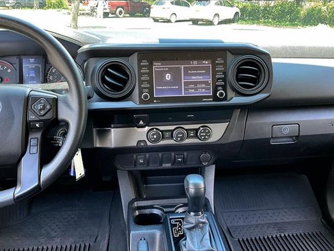 Used 2022 Toyota Tacoma SR w/ SR Convenience Package RWD image 9