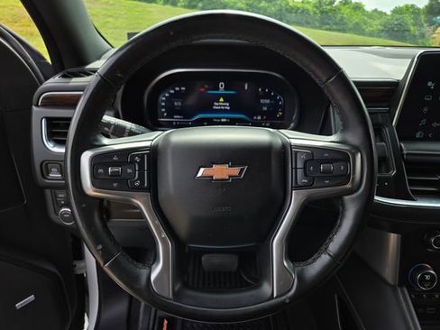 Used 2024 Chevrolet Tahoe Premier AWD/4WD image 31
