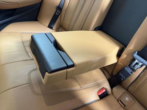 Used 2023 BMW 530i xDrive 530i xDrive w/ Convenience Package image 33