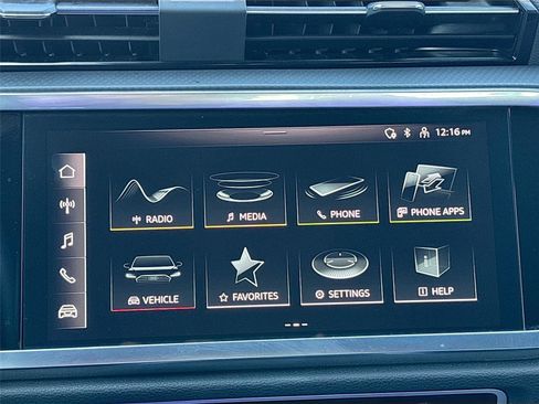 Used 2024 Audi Q3 2.0T Premium Plus w/ Premium Plus Package image 15