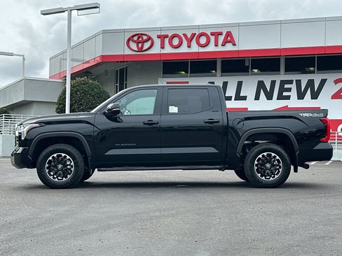 New 2026 Toyota Tundra SR5 image 2