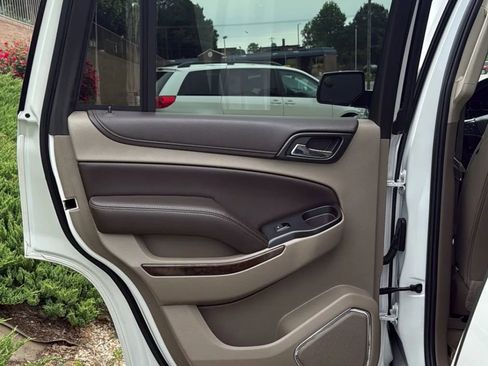 Used 2016 Chevrolet Tahoe LT RWD image 38