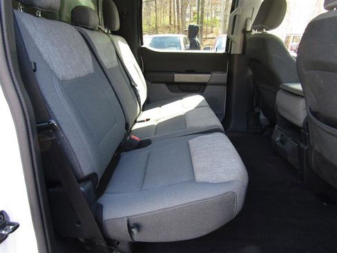 Used 2021 Ford F150 XLT image 36