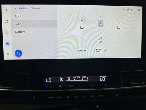 Used 2025 Toyota Sienna XLE w/ XLE Plus Package AWD/4WD image 32