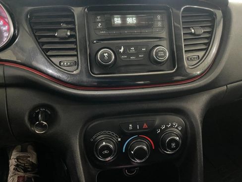 Used 2015 Dodge Dart SE image 29