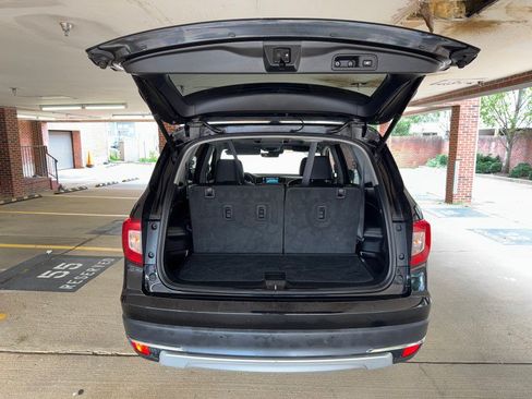 Used 2020 Honda Pilot Touring image 35