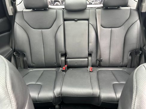 Used 2019 Hyundai Santa Fe Limited AWD/4WD image 25