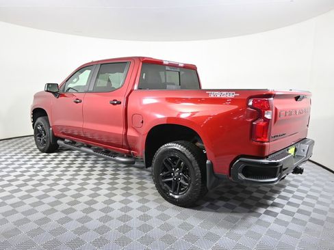 Used 2019 Chevrolet Silverado 1500 LT Trail Boss AWD/4WD image 4
