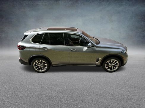 Used 2026 BMW X5 xDrive40i AWD/4WD image 10