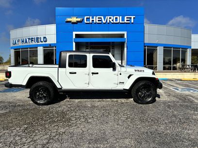 Used 2023 Jeep Gladiator Sport