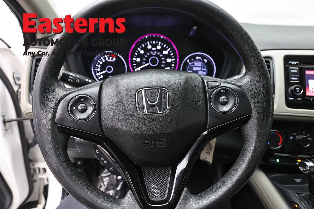 Used 2021 Honda HR-V LX image 11