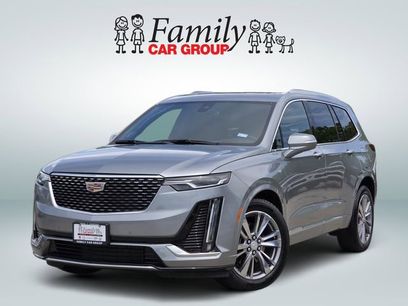 Used 2025 Cadillac XT6 Premium Luxury