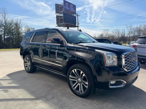 Used 2019 GMC Yukon Denali w/ Denali Ultimate Package image 8