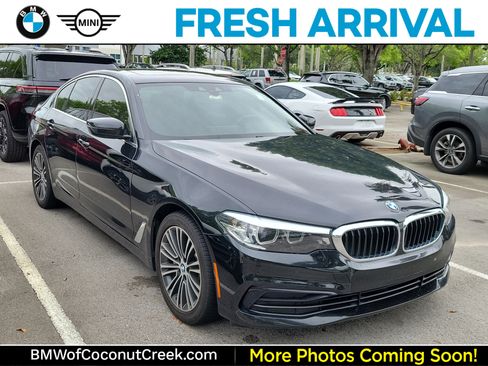 Used 2019 BMW 530i w/ Convenience Package RWD image 1