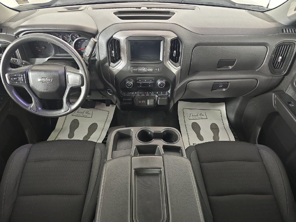 Used 2023 Chevrolet Silverado 1500 Custom Trail Boss AWD/4WD image 9