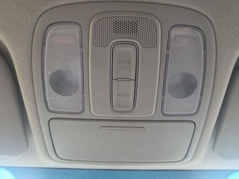 Used 2017 Kia Soul + FWD image 25