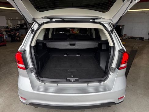 Used 2013 Dodge Journey SXT w/ Popular Equipment Group AWD/4WD image 27